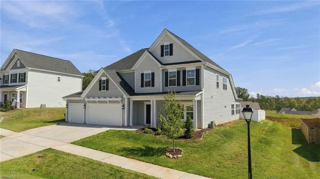 430 Brooke Hill Drive, photo 3 of 36