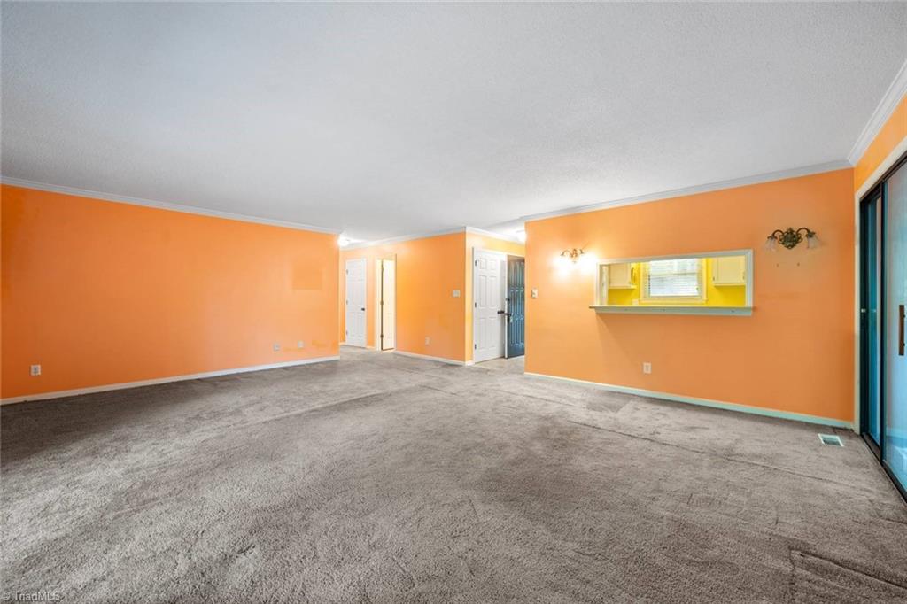 Winston-Salem, North Carolina 27104, United States, 2 Bedrooms Bedrooms, ,3 BathroomsBathrooms,Residential,Active,178426