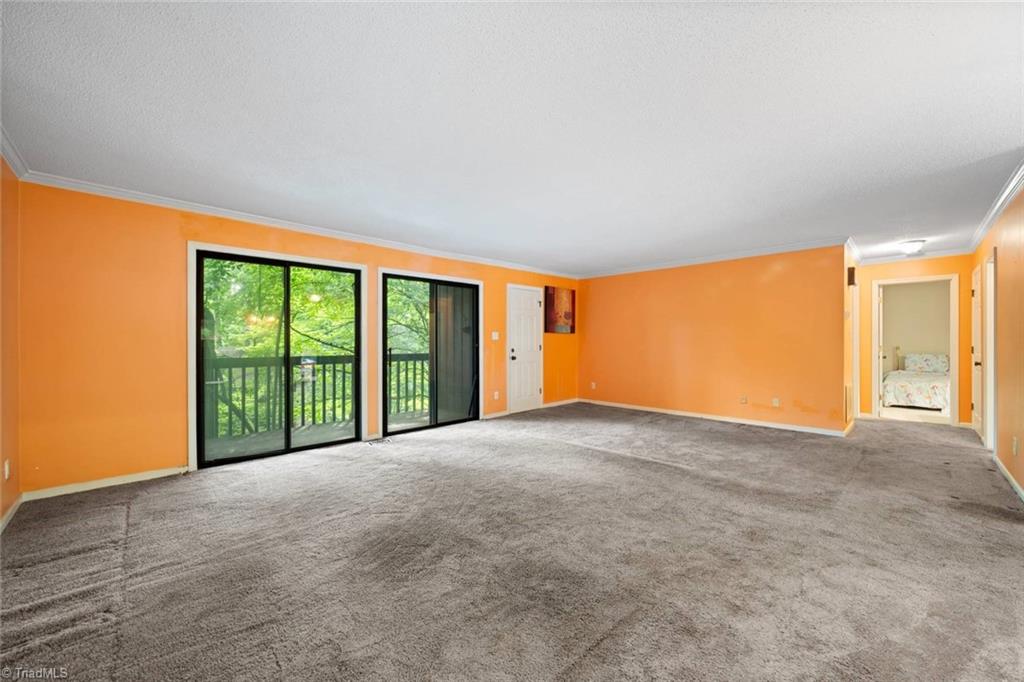 Winston-Salem, North Carolina 27104, United States, 2 Bedrooms Bedrooms, ,3 BathroomsBathrooms,Residential,Active,178426