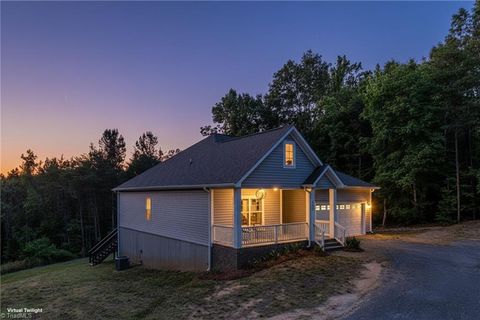 Homes For Sale - 8054 Us Highway 29 Bus<br/> Reidsville, NC 27320