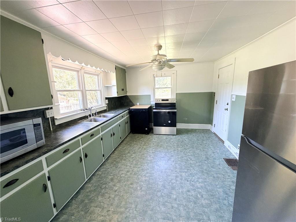 806 Halsbrook Road