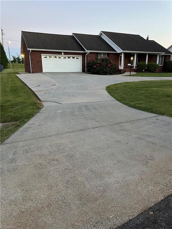 Photo of 128 Meadowview Road, Mocksville, NC 27028 (MLS # 1224976)