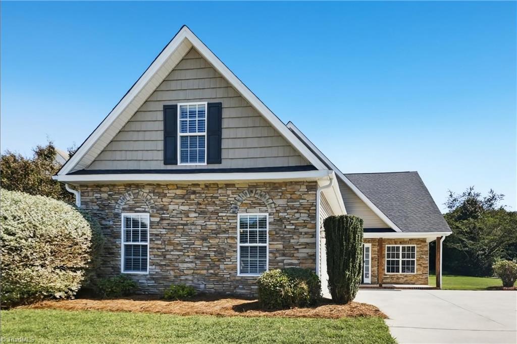 Photo of 4695 Audrey Drive, Winston-Salem, NC 27127 (MLS # 1237436)