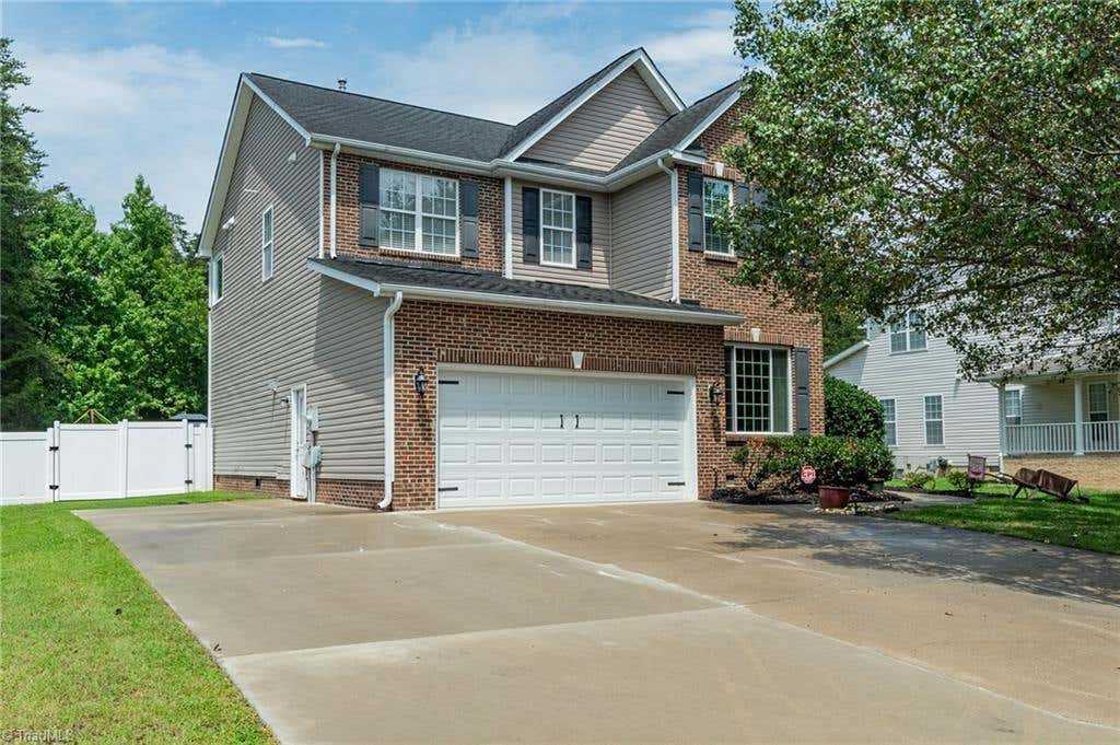 Photo of 3790 Carvette Court, High Point, NC 27265 (MLS # 1229466)