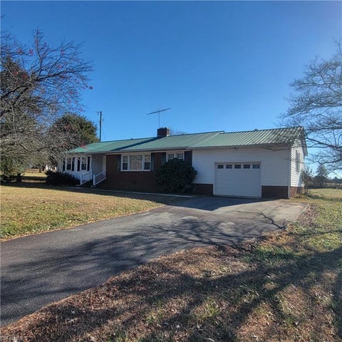Photo for 1126 Mill Creek Road