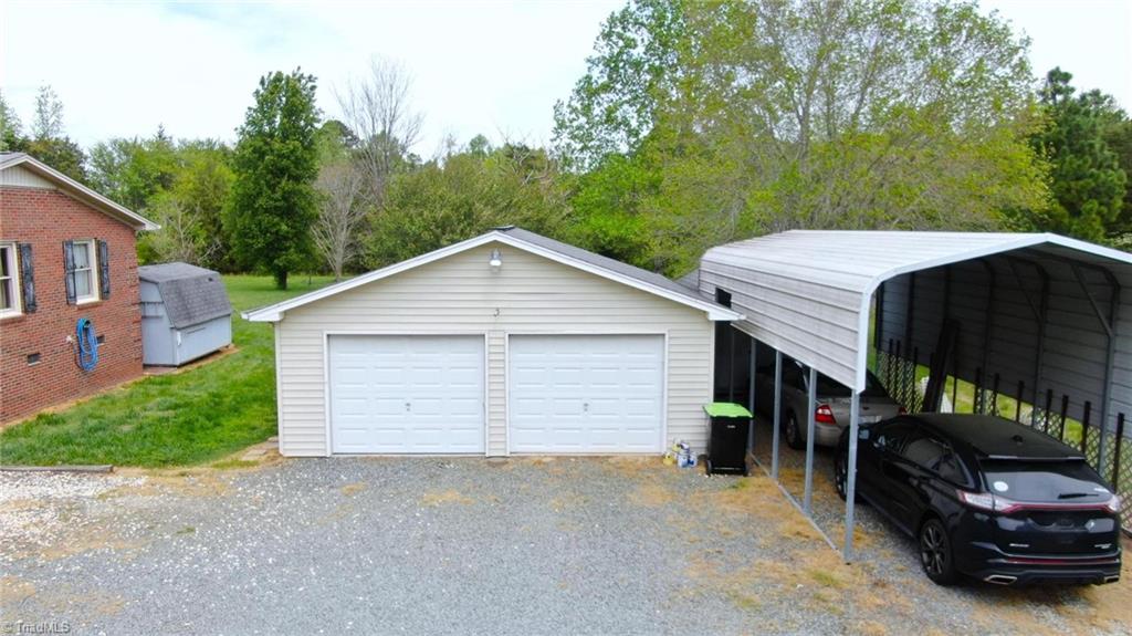 2091 Whitt Hunt Road, Pleasant Garden, North Carolina image 5