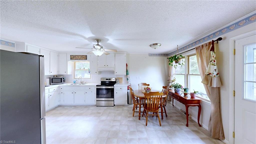 2091 Whitt Hunt Road, Pleasant Garden, North Carolina image 19