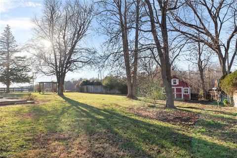 A home in Ramseur