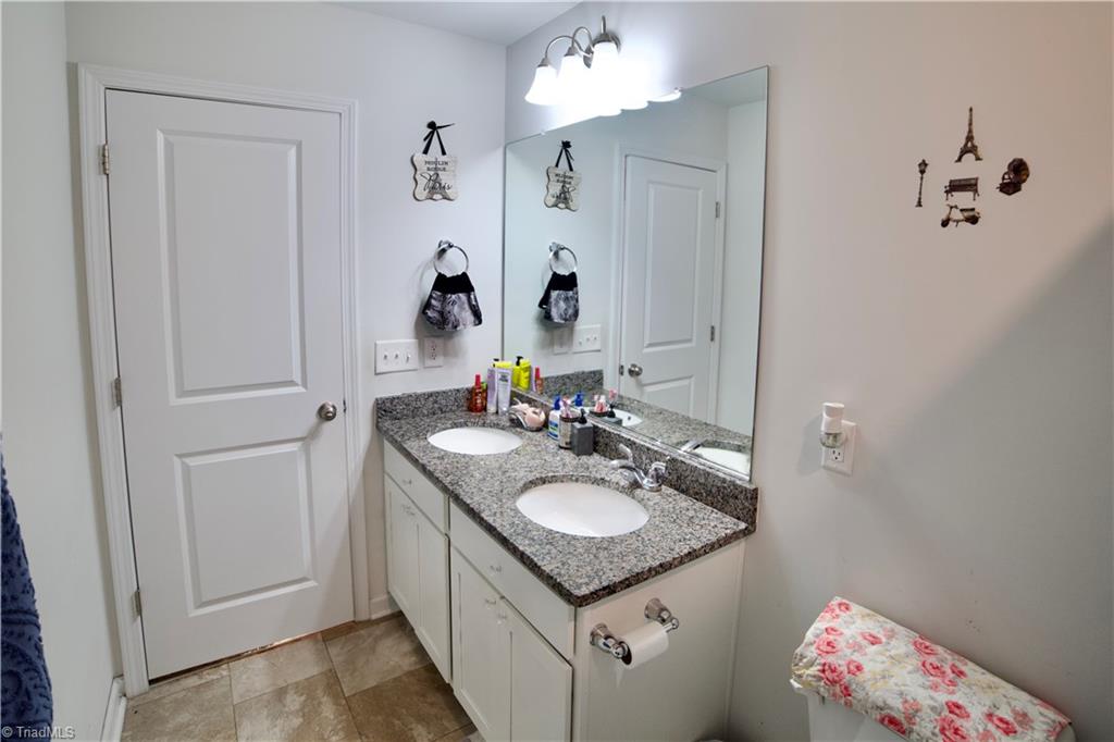 3730 Streamside Drive, Thomasville, North Carolina image 21