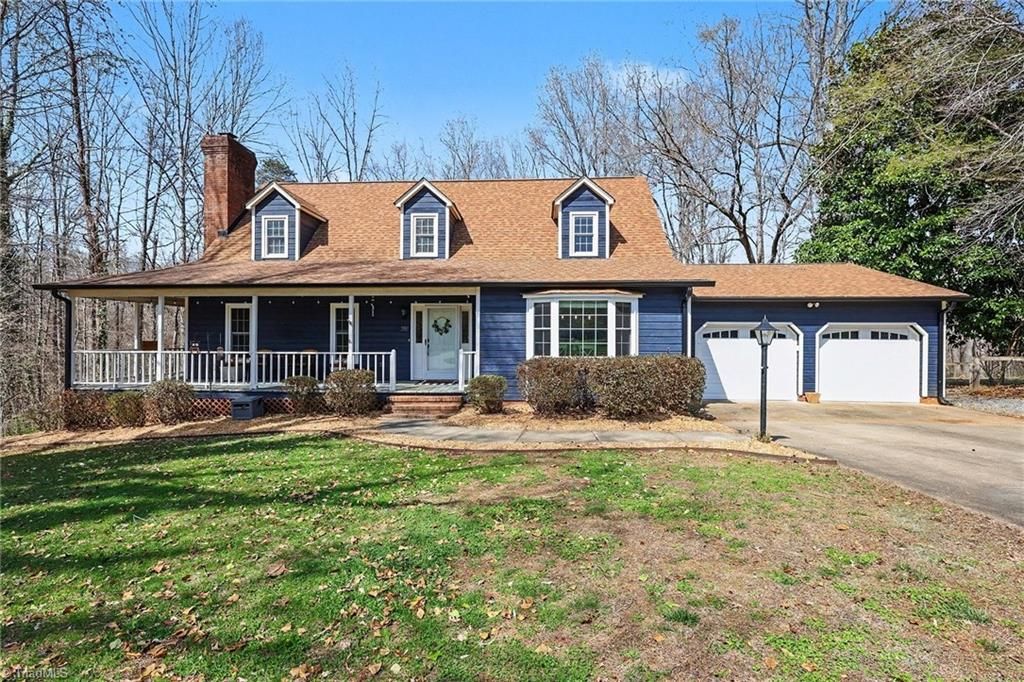 Photo of 391 Link Road, Reidsville, NC 27320 (MLS # 1212957)