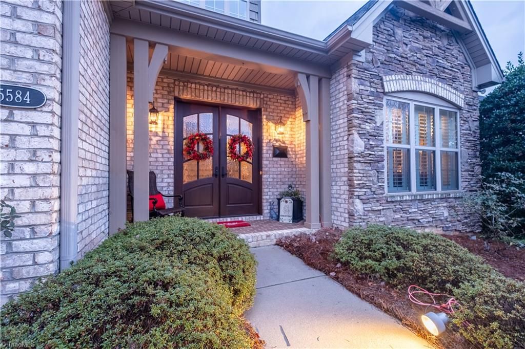 Photo of 5584 Foxgate Circle, Winston-Salem, NC 27106 (MLS # 1205843)