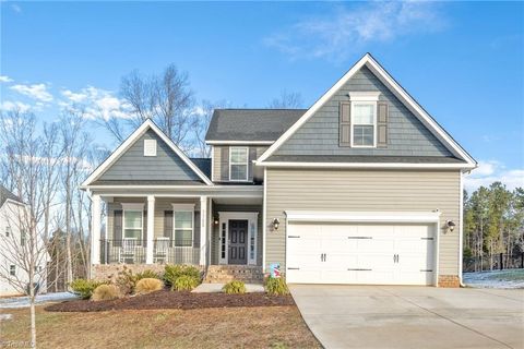 A home in Lewisville