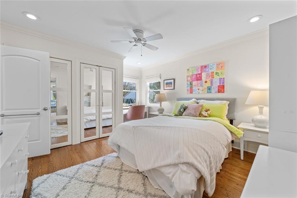 Winston-Salem, North Carolina 27106, United States, 4 Bedrooms Bedrooms, ,4 BathroomsBathrooms,Residential,Pending,89516