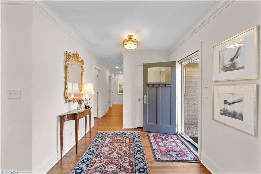 Winston-Salem, North Carolina 27106, United States, 4 Bedrooms Bedrooms, ,4 BathroomsBathrooms,Residential,Pending,89516