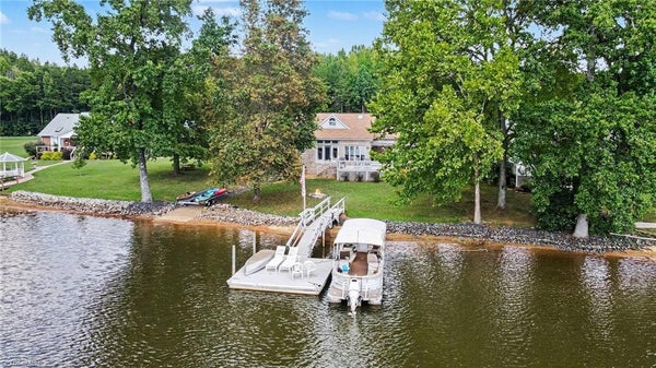 235 PEBBLE PT, SALISBURY, NC 28146 - Image a48aa4c3f2e9cb5d6cab05ca6bc7b173/2906915013