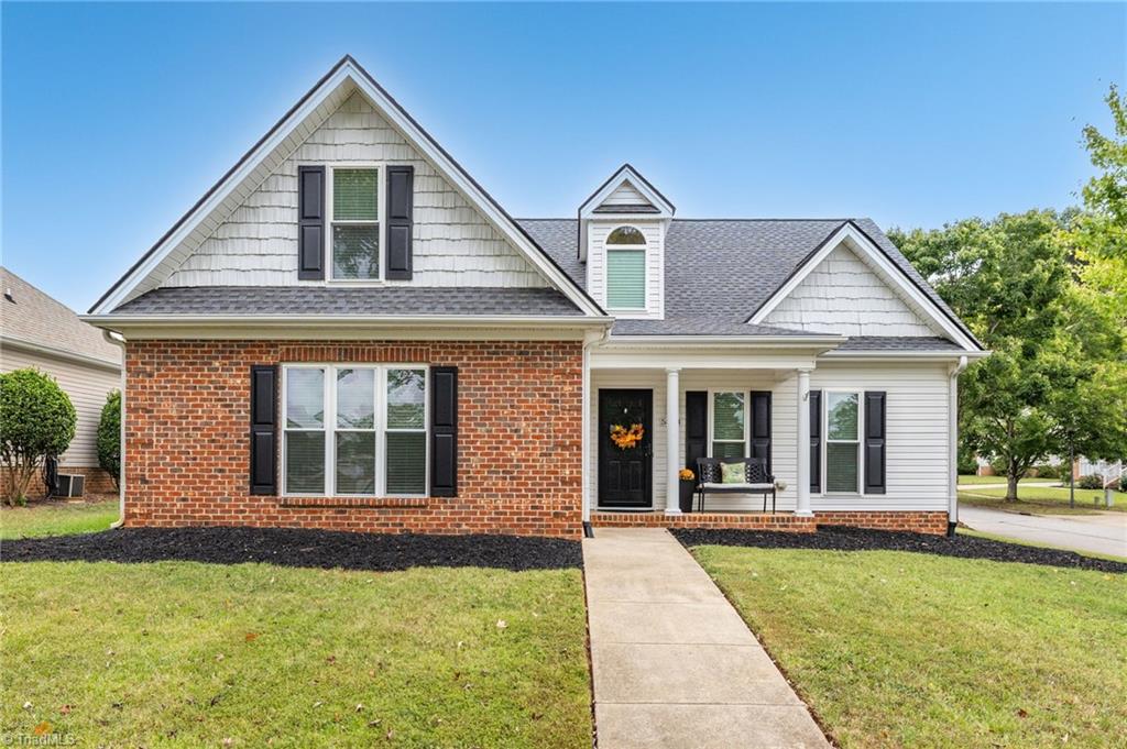 Photo of 5803 Willowdale Drive, Pfafftown, NC 27040 (MLS # 1236701)