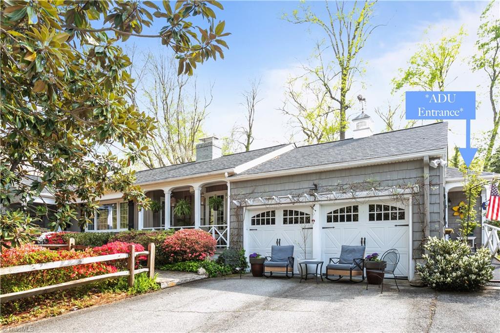 3203 Edgewater Drive