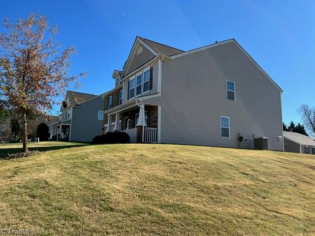 1730 Ridge Bluff Circle, Rural Hall, North Carolina image 3