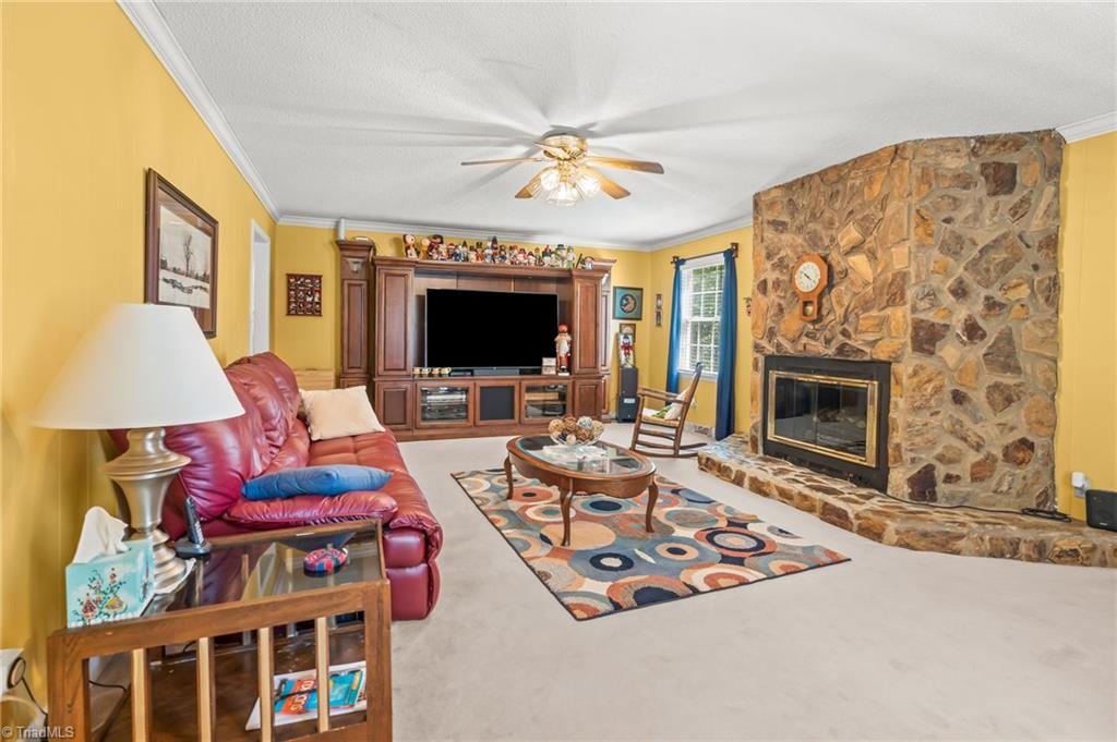 3866 Creekview Drive, Trinity, North Carolina image 8