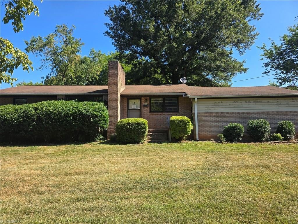 4013 Avera Avenue, Winston-salem, NC, 27106