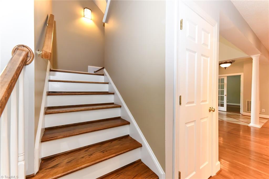 16 Kelvington Court, Greensboro, North Carolina image 25