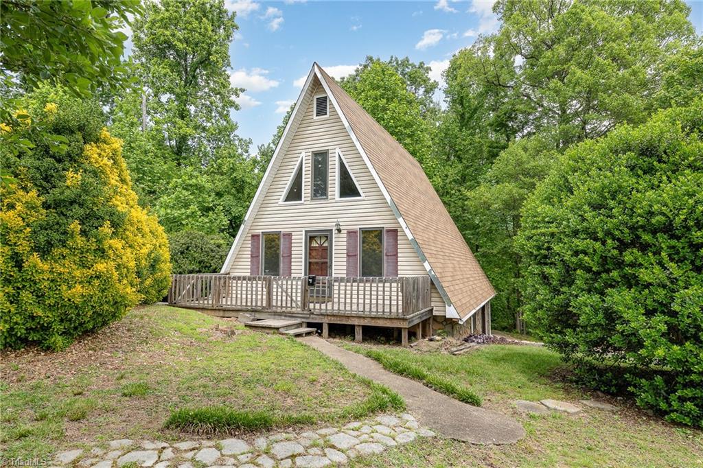 9818 W Pine Street, Lowgap, North Carolina image 4