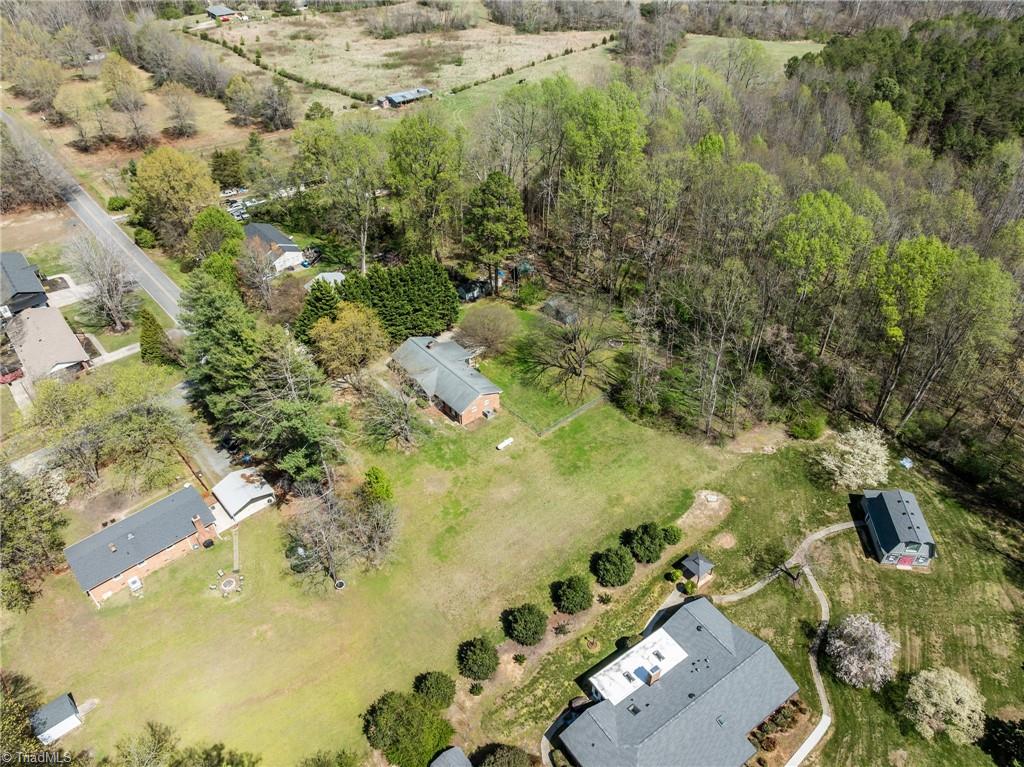 523 & 525 Carlann Valley Road