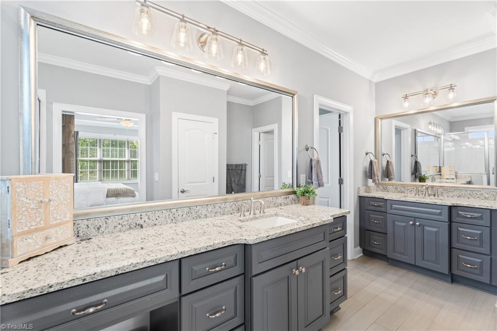 Advance, North Carolina 27006, United States, 4 Bedrooms Bedrooms, ,4 BathroomsBathrooms,Residential,Pending,214821