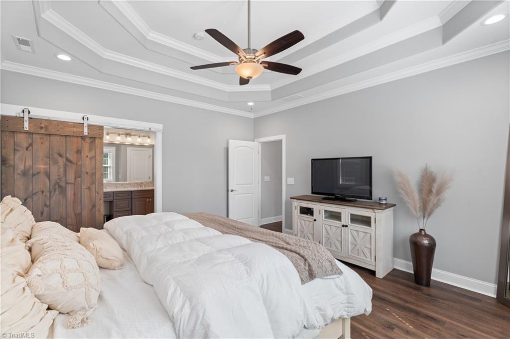 Advance, North Carolina 27006, United States, 4 Bedrooms Bedrooms, ,4 BathroomsBathrooms,Residential,Pending,214821