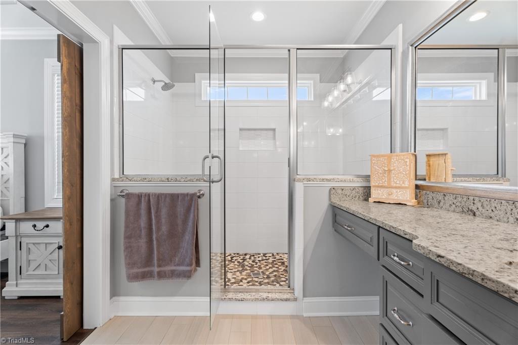 Advance, North Carolina 27006, United States, 4 Bedrooms Bedrooms, ,4 BathroomsBathrooms,Residential,Pending,214821