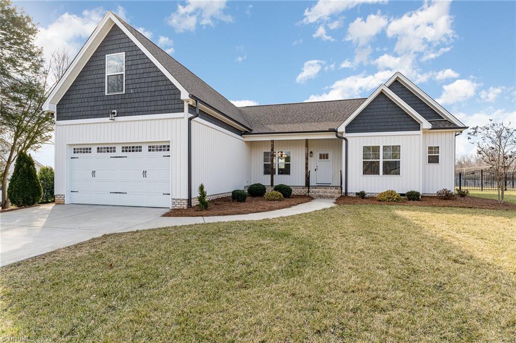 8872 Belews Ridge Road, Stokesdale, North Carolina image 2