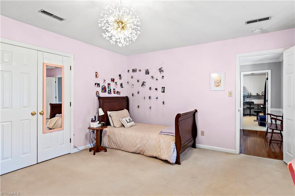 8204 Rivermont Drive, Clemmons, North Carolina image 31