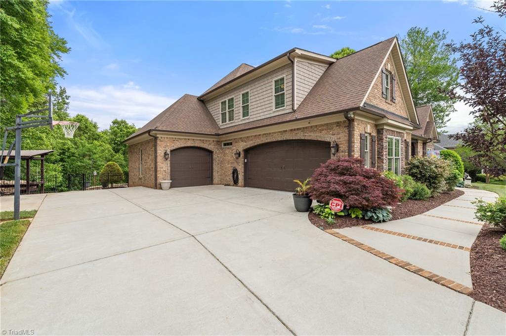 7336 Henson Forest Drive