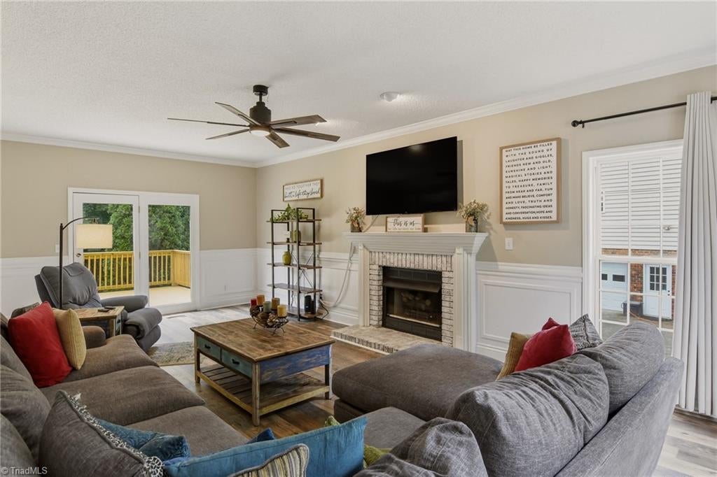 1733 Abbottsford Drive