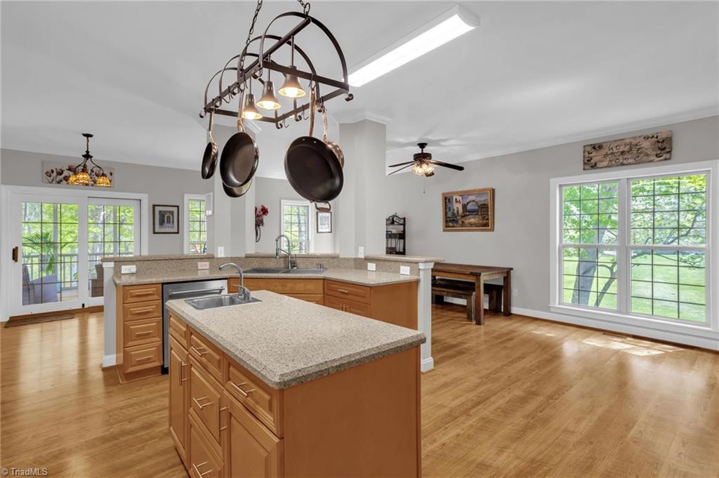 6505 Heron Point Court, Belews Creek, North Carolina image 7