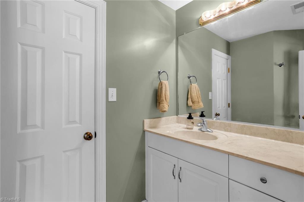 6505 Heron Point Court, Belews Creek, North Carolina image 16