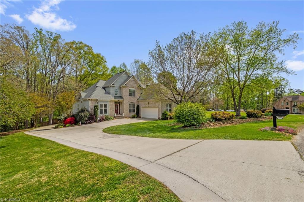 6505 Heron Point Court, Belews Creek, North Carolina image 1