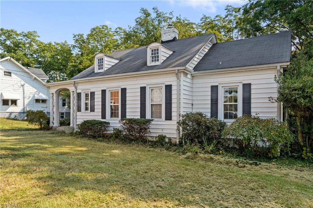 Photo of 413 S Main Street, Asheboro, NC 27203 (MLS # 1236591)