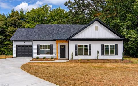 A home in Yadkinville