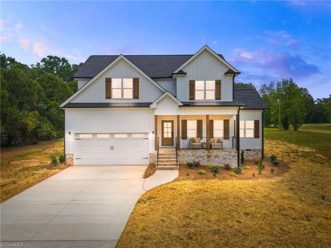 Homes For Sale - 303 Country Club Drive<br/> Stoneville, NC 27048