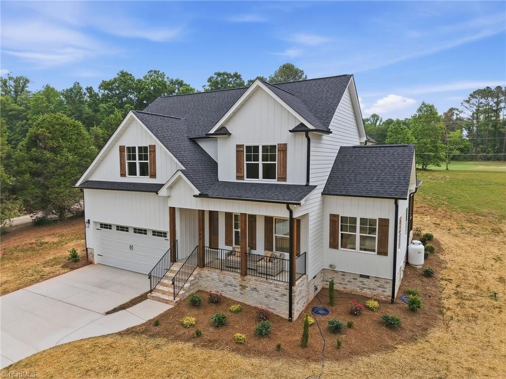 Photo of 303 Country Club Drive, Stoneville, NC 27048 (MLS # 1220355)