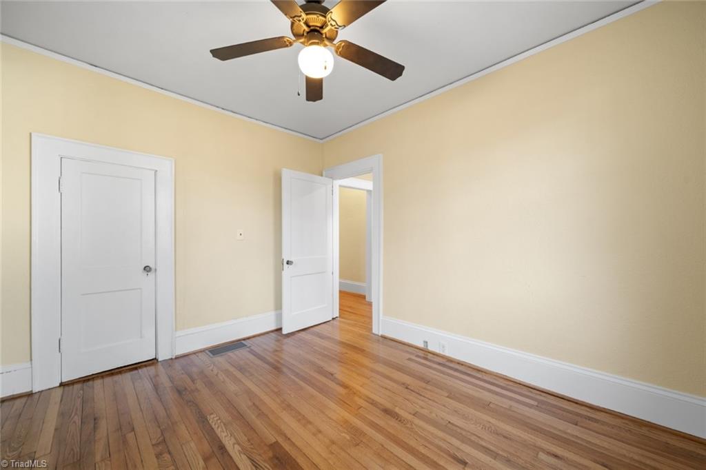 Winston-Salem, North Carolina 27103, United States, 3 Bedrooms Bedrooms, ,2 BathroomsBathrooms,Residential,Pending,12702