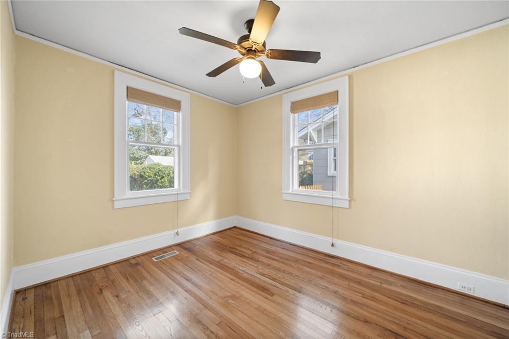 Winston-Salem, North Carolina 27103, United States, 3 Bedrooms Bedrooms, ,2 BathroomsBathrooms,Residential,Pending,12702