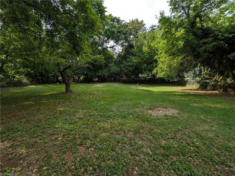 Vacant Land For Sale - 225 Mcbride Street<br/> Alamance County, Graham, NC 27253