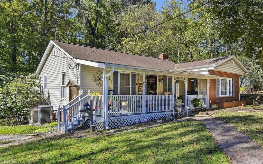 555 N BUNKER HILL Road