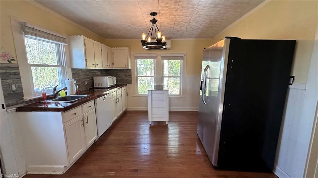 515 Butler Street, Pilot Mountain, North Carolina image 4