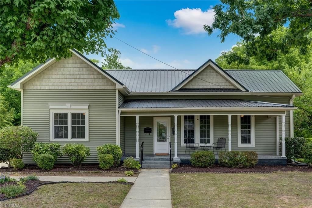 Photo of 411 S Third Street, Mebane, NC 27302 (MLS # 1224034)