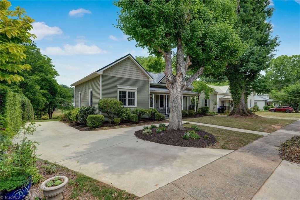 Photo of 411 S Third Street, Mebane, NC 27302 (MLS # 1224034)