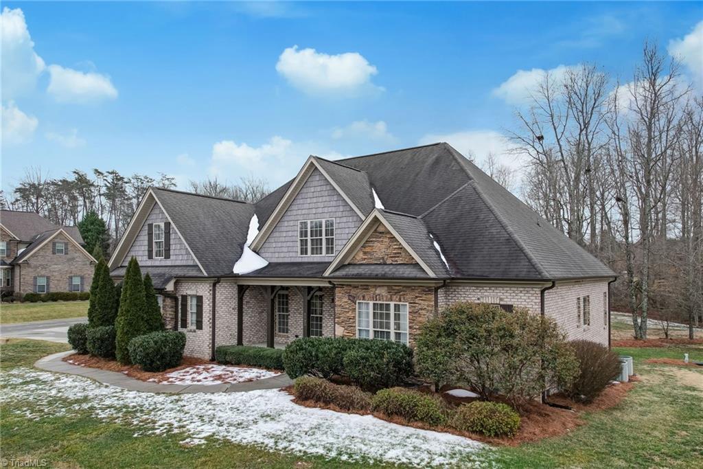 8925 Grove Park Drive