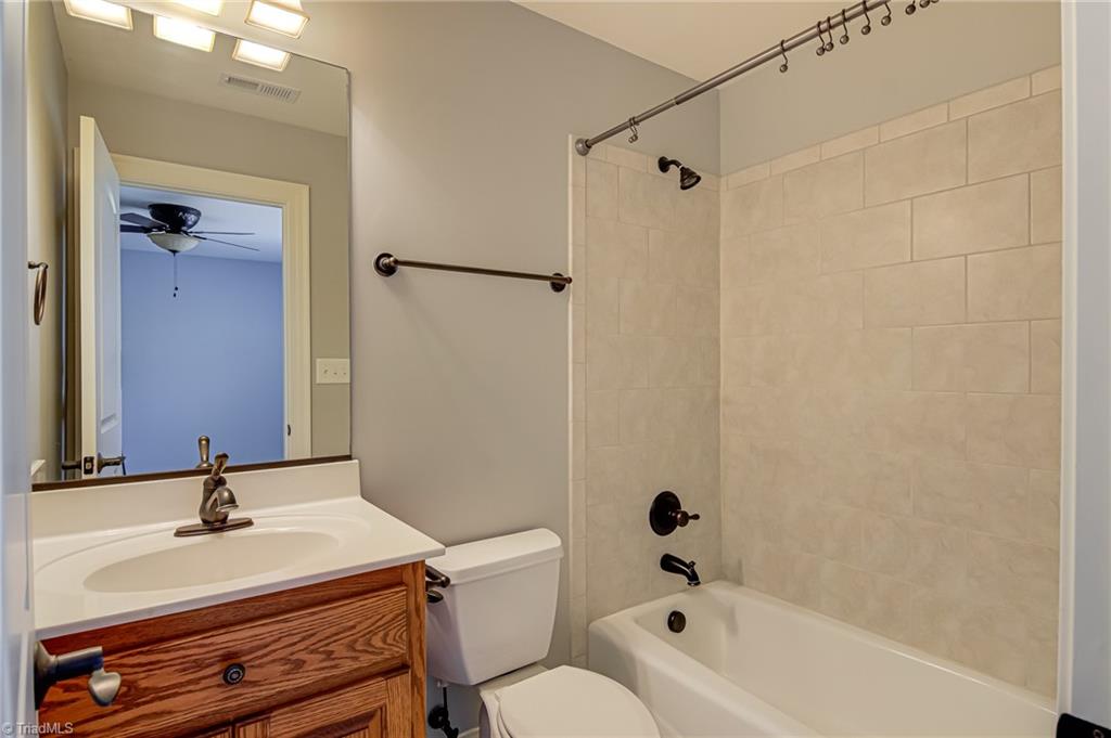 8299 Denver Downs Drive, Oak Ridge, North Carolina image 25
